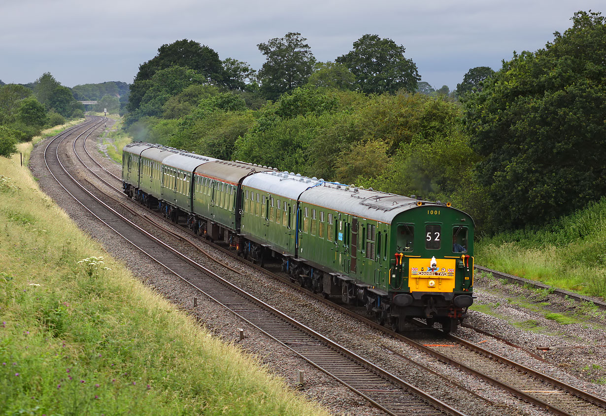 1001 Compton Beauchamp 7 July 2012