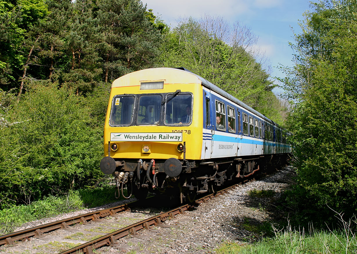 101678 Great Crakehall 14 May 2005