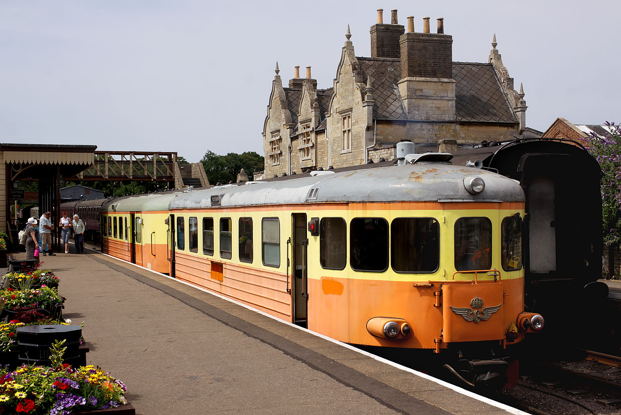 1212 & 1987 Wansford 17 July 2022