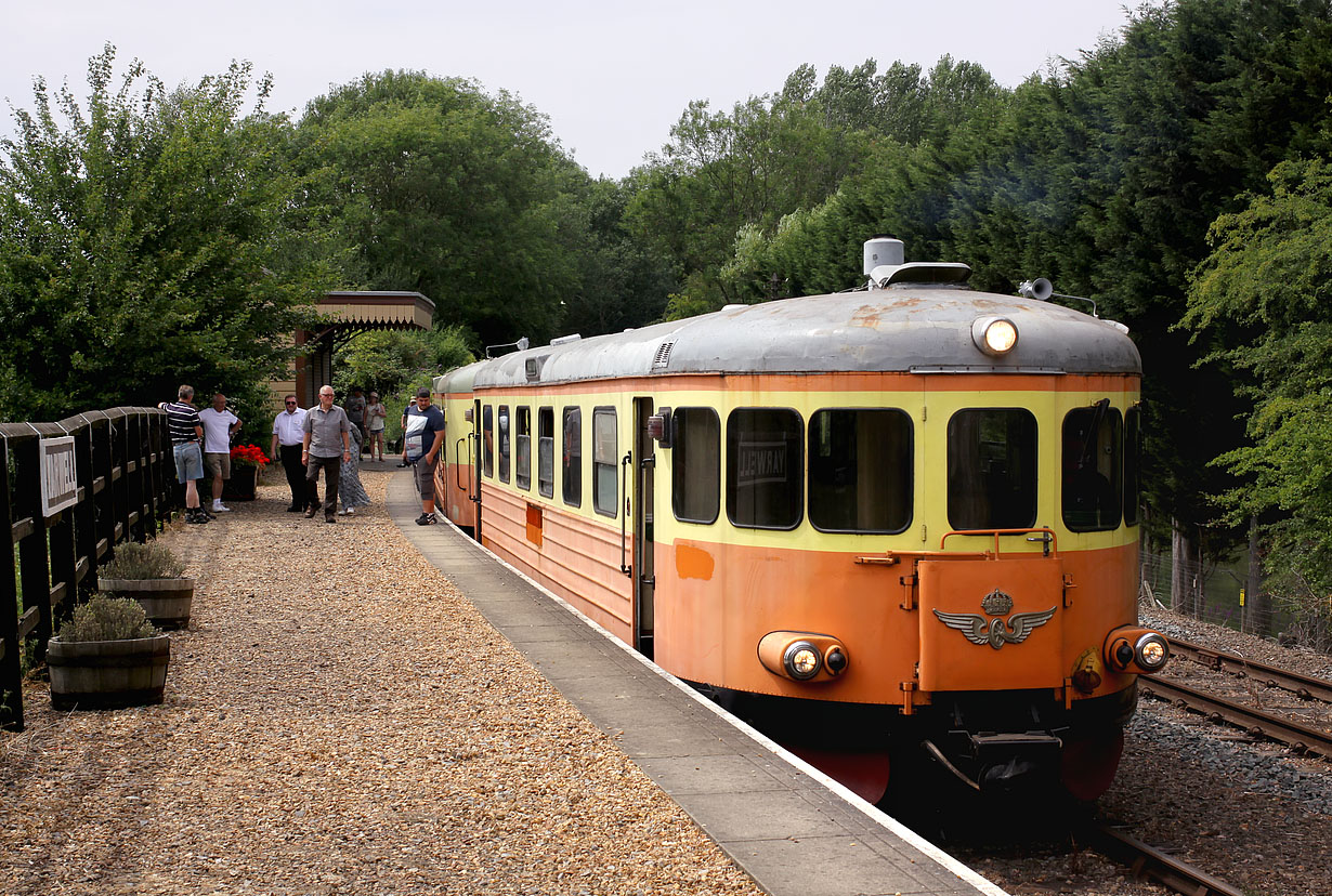 1212 & 1987 Yarwell 17 July 2022