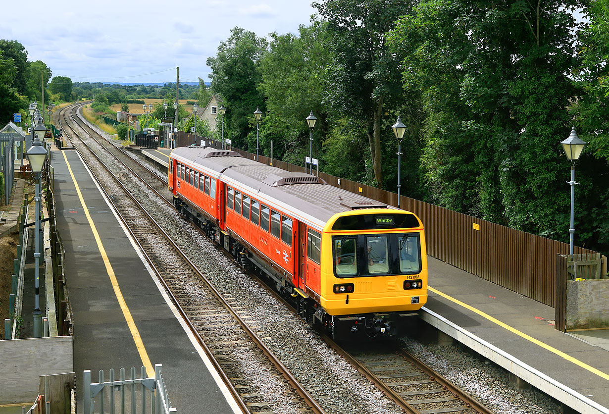 142003 Tackley 18 July 2023