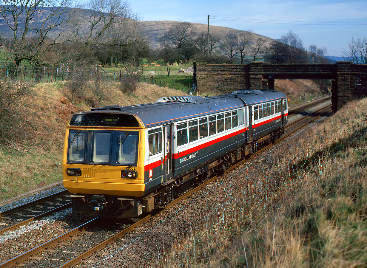 142068 Edale 28 March 1999