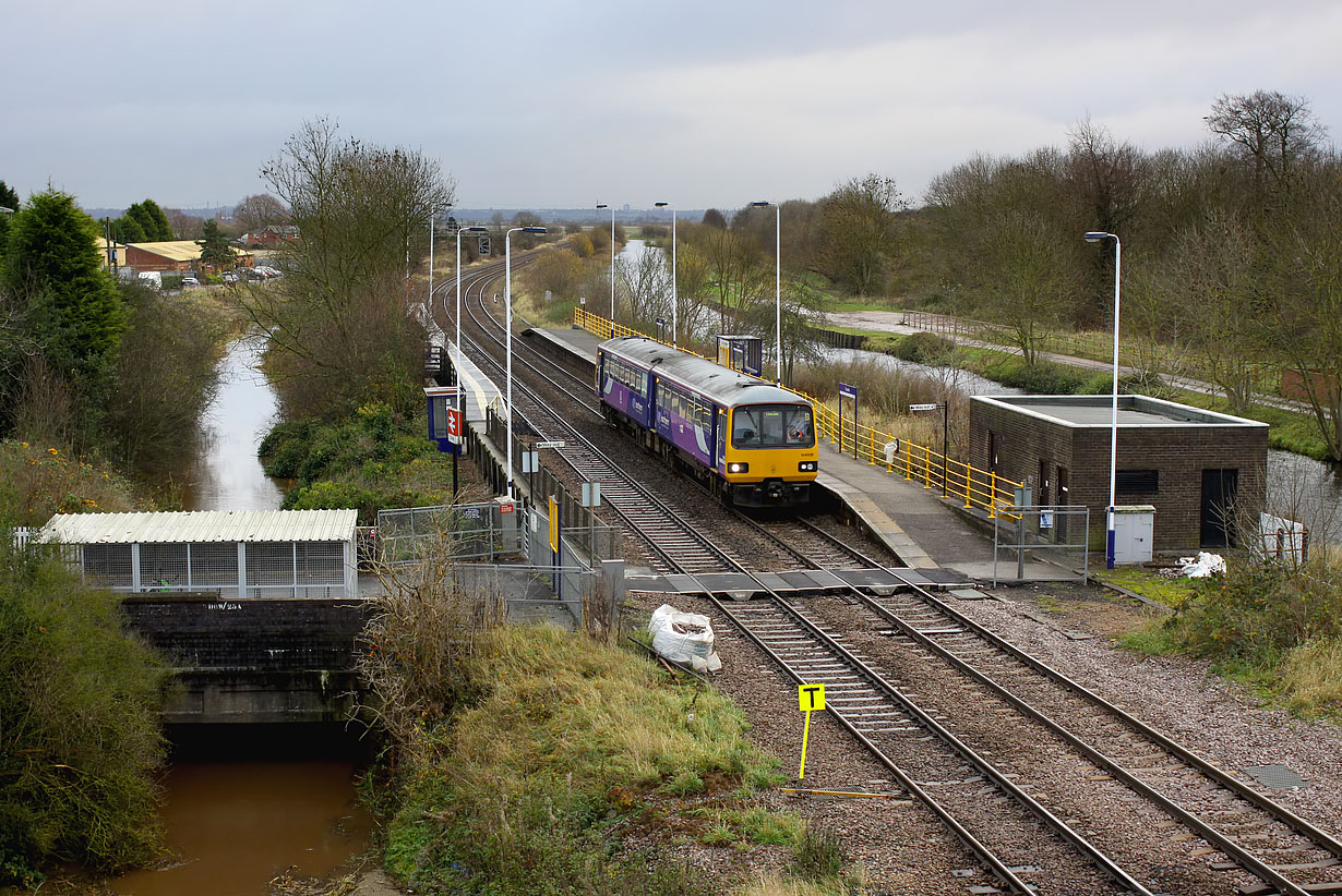 144005 Crowle 28 November 2012