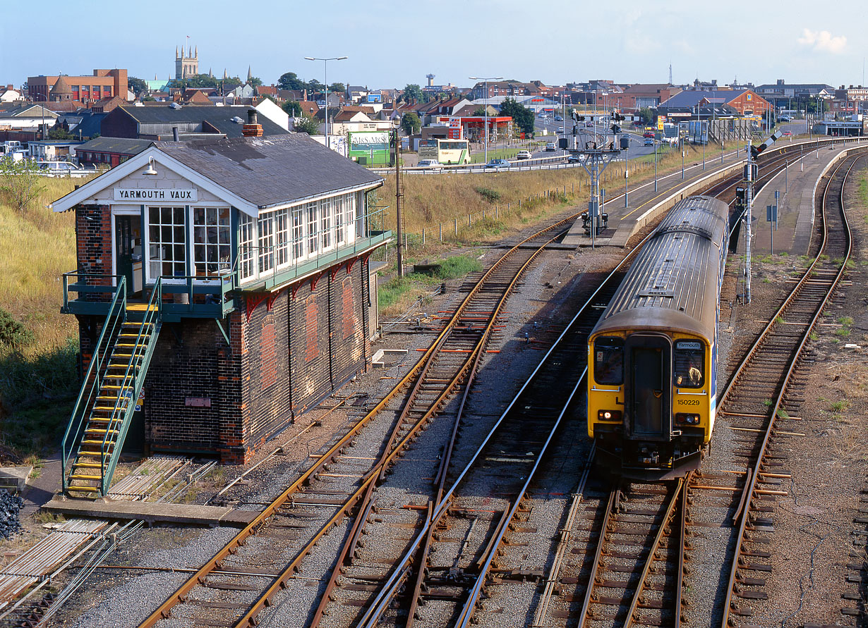 150229 Great Yarmouth 31 August 1998