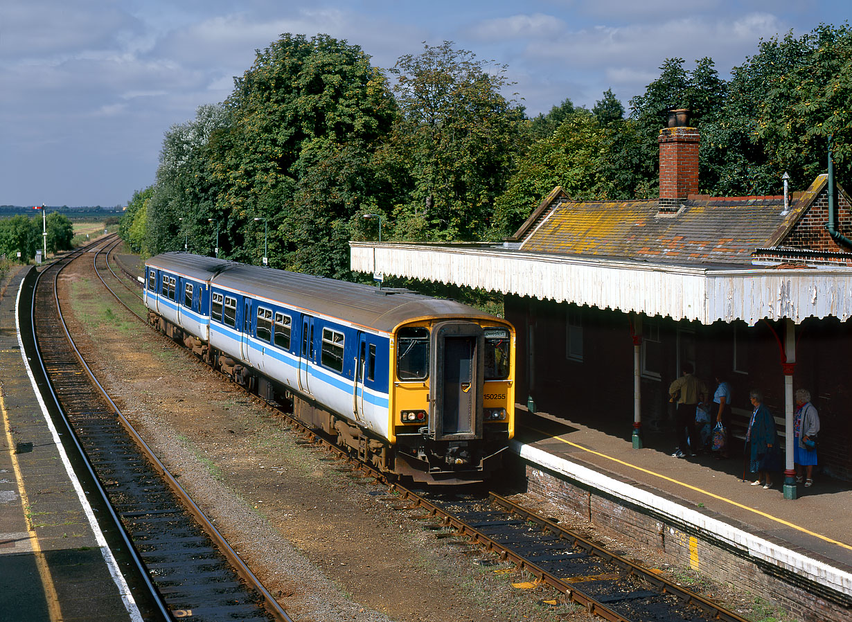 150255 Reedham 31 August 1998