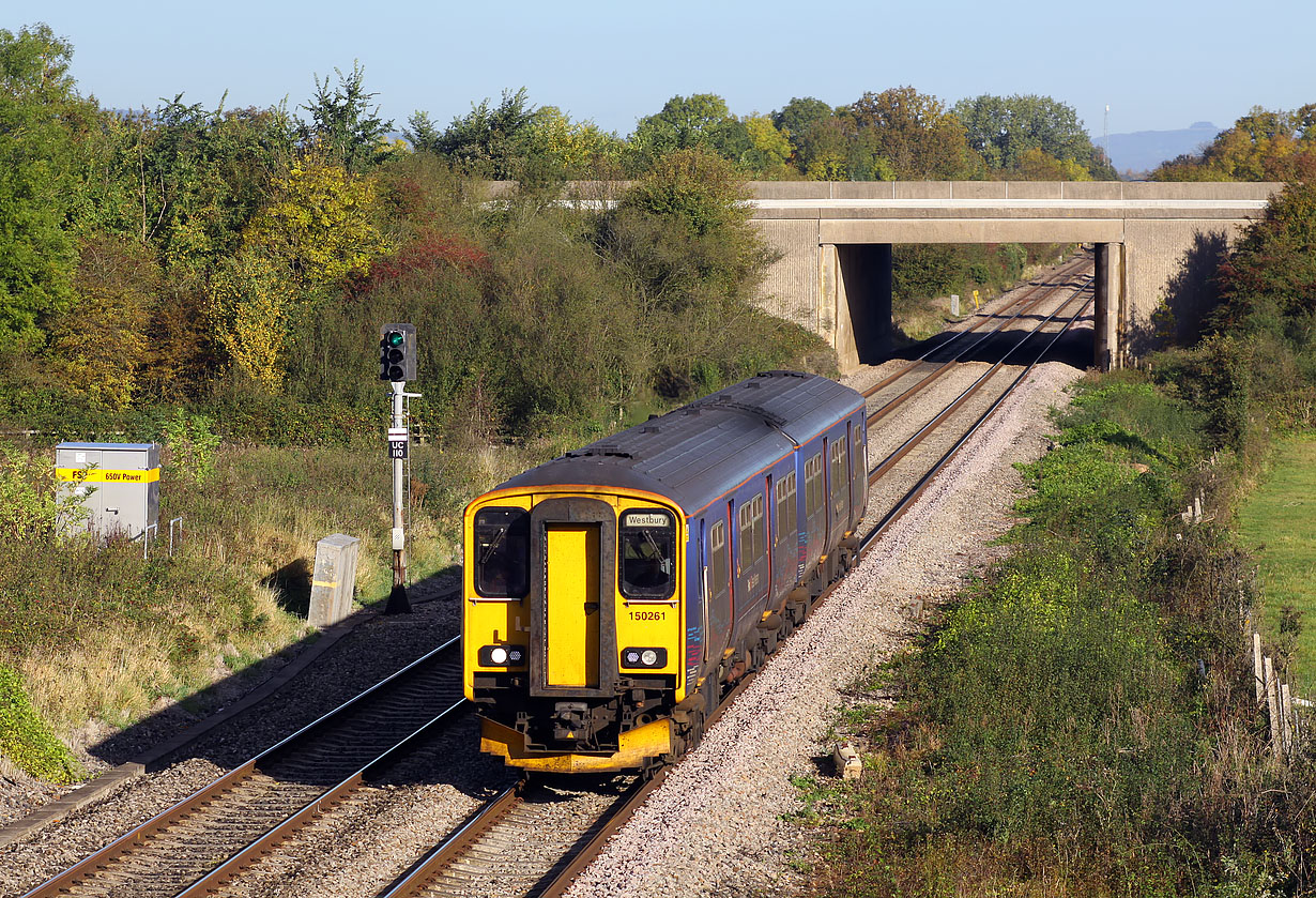 150261 Lower Wick 12 October 2009