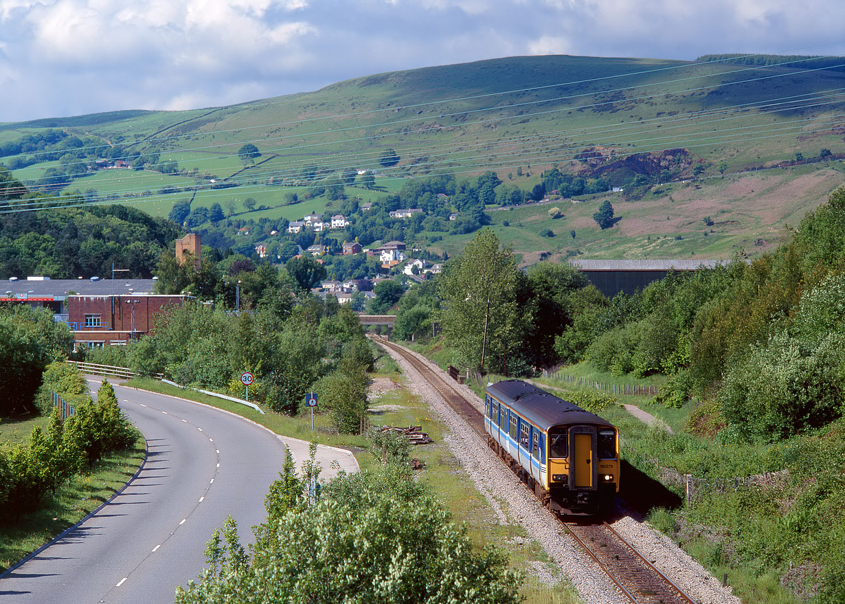 150279 Tonypandy 4 June 2000