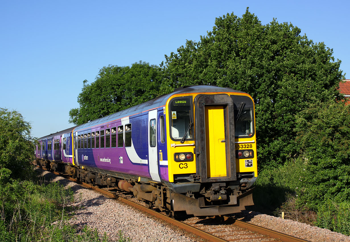 153328 & 150147 Snaith 16 June 2010