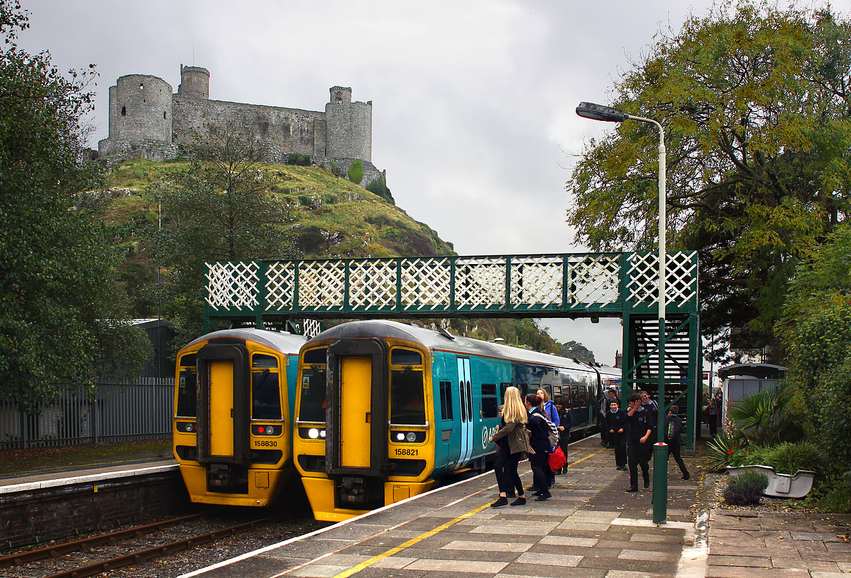 158821 & 158830 Harlech 20 October 2014