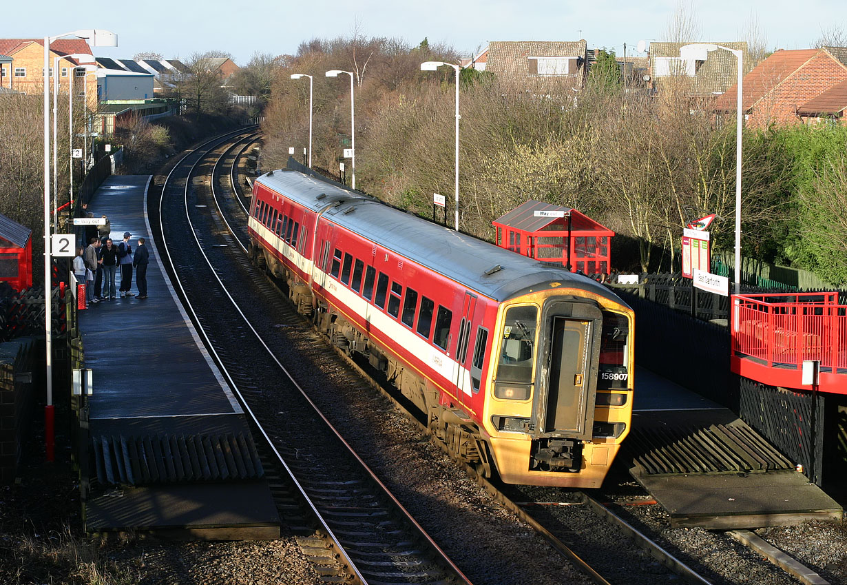 158907 East Gosforth 24 January 2004