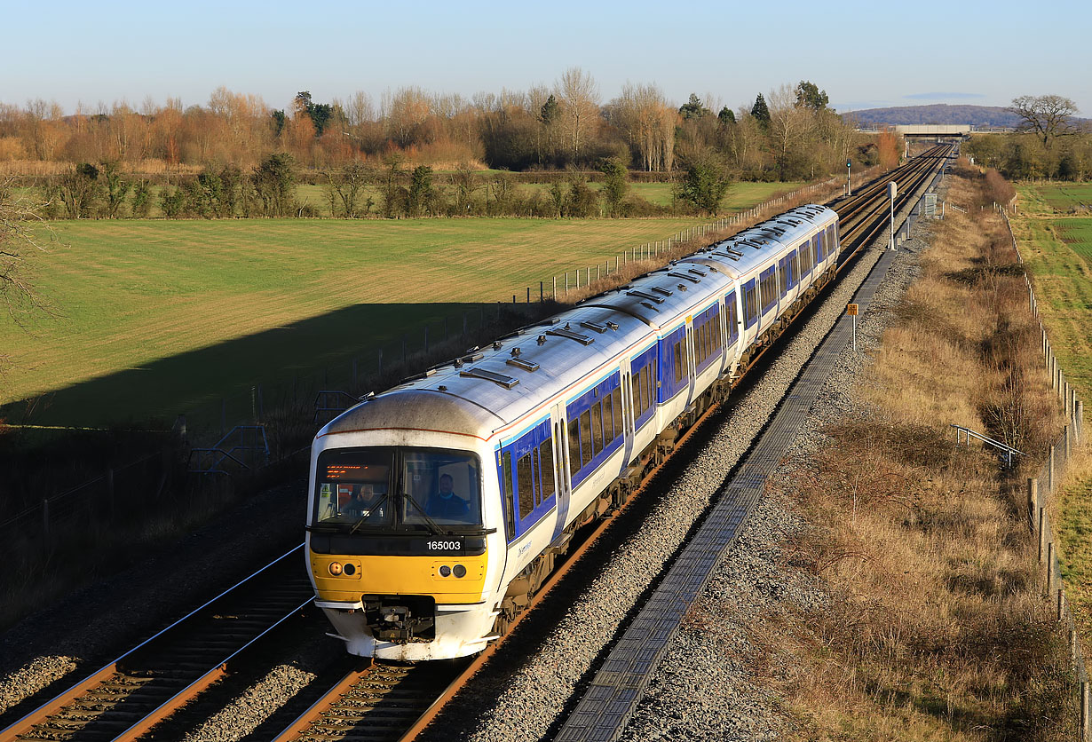 165003 & 165033 Islip (Brookfurlong Farm) 2 January 2021