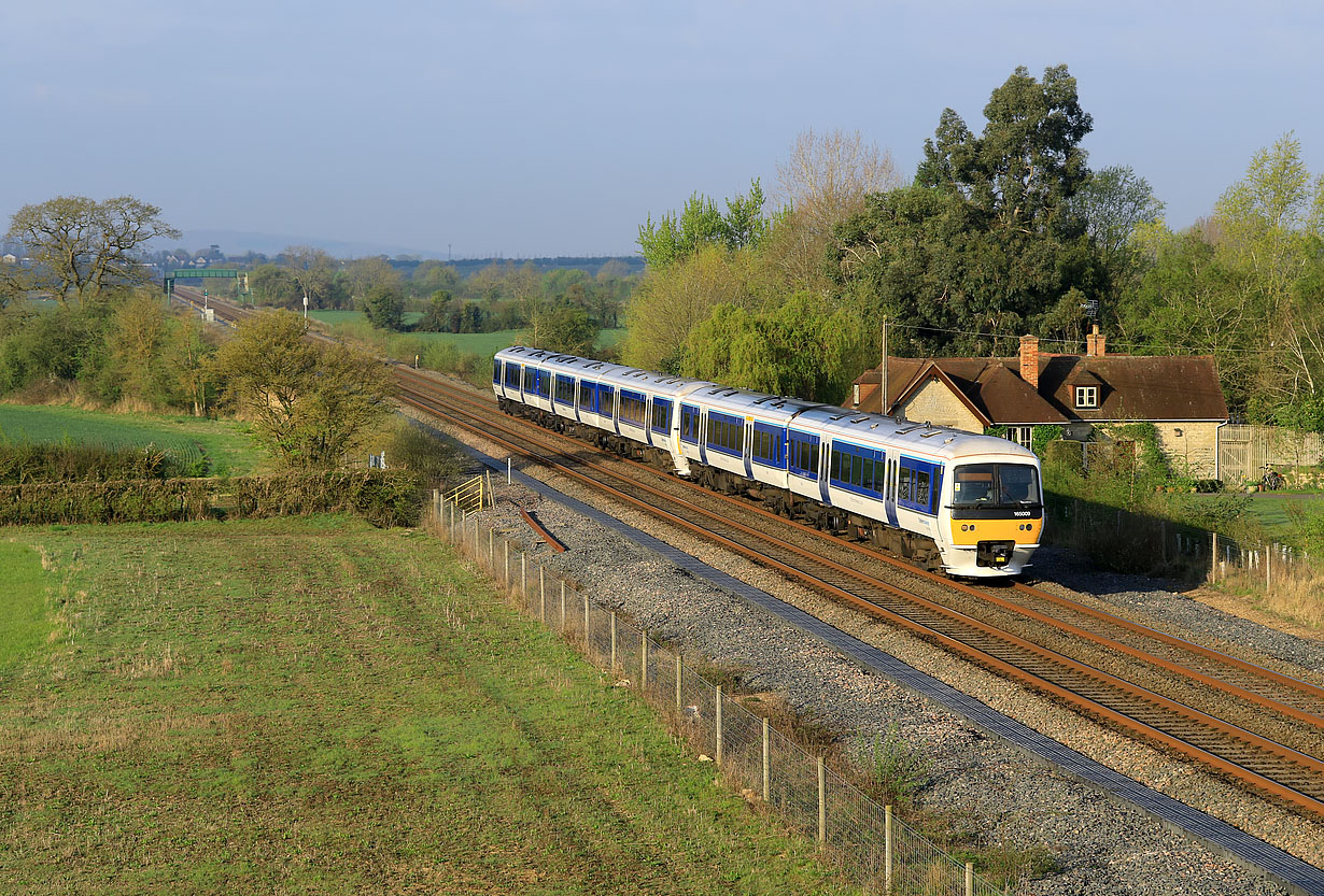 165009 & 165035 Oddington 16 April 2022