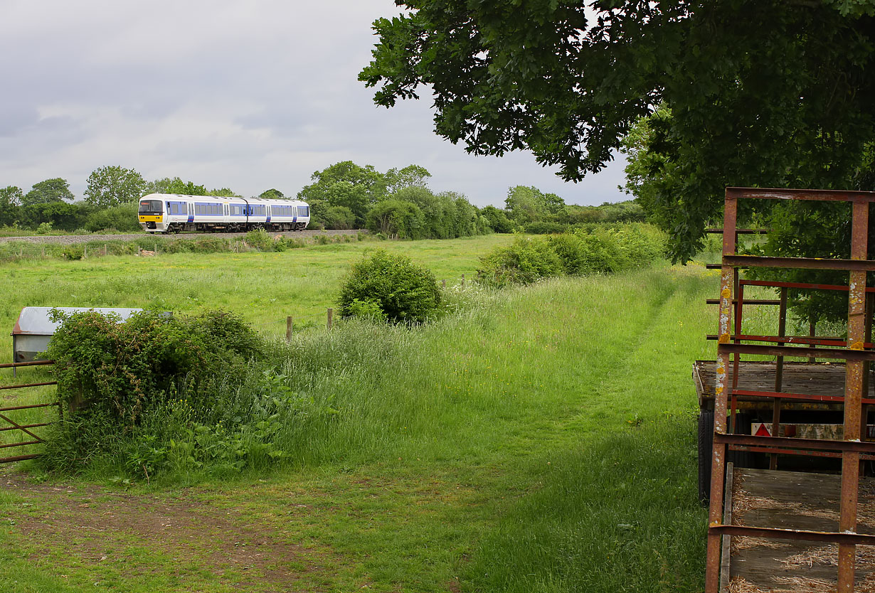 165010 Charlton-on-Otmoor 14 June 2013