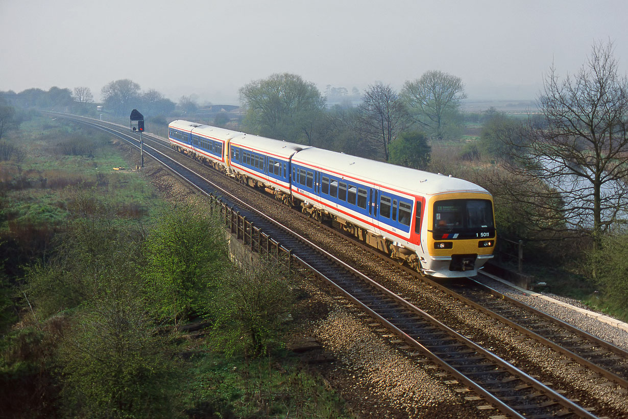 165011 & 165003 Aynho Junction 11 April 1992