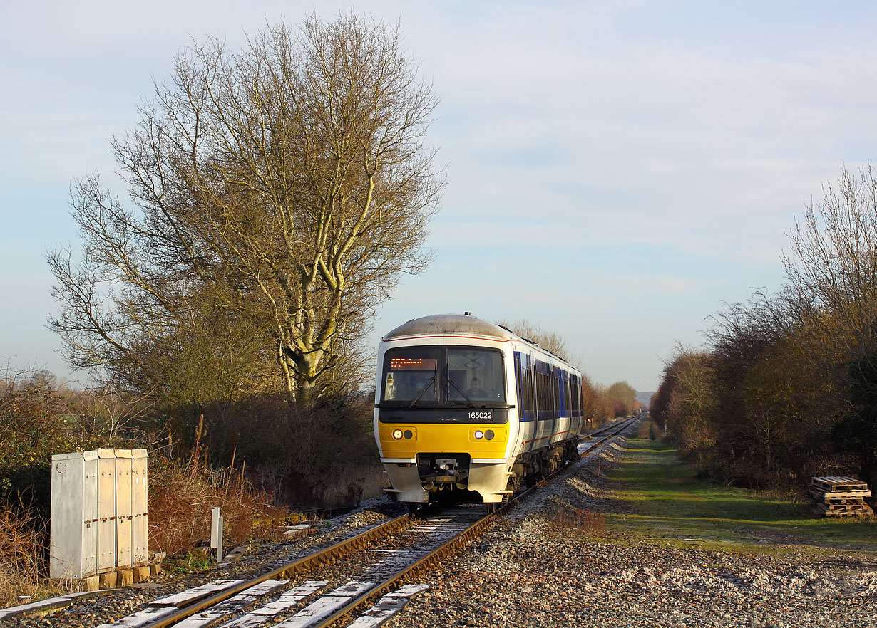 165022 Islip 10 December 2011