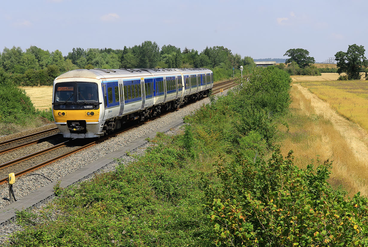 165025 & 165022 Islip (Brookfurlong Farm) 16 July 2026