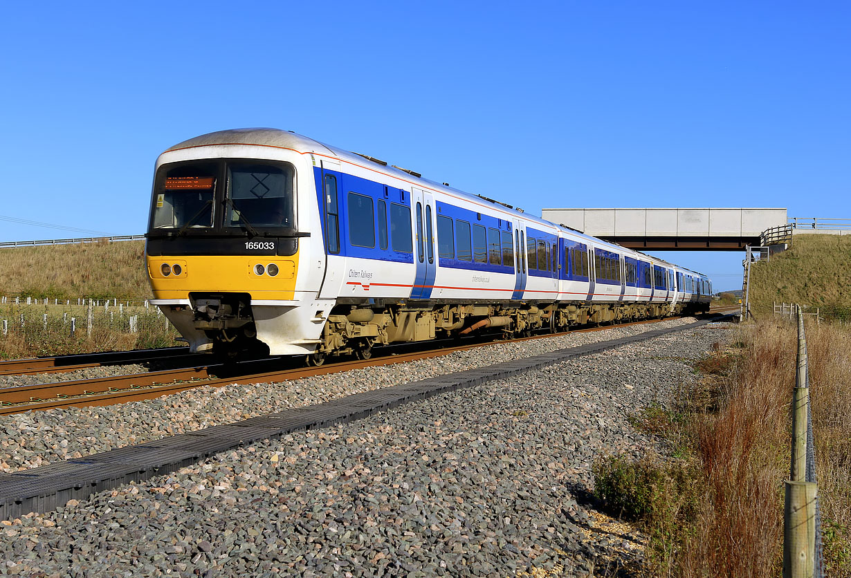 165033 & 165001 Oddington 27 October 2019