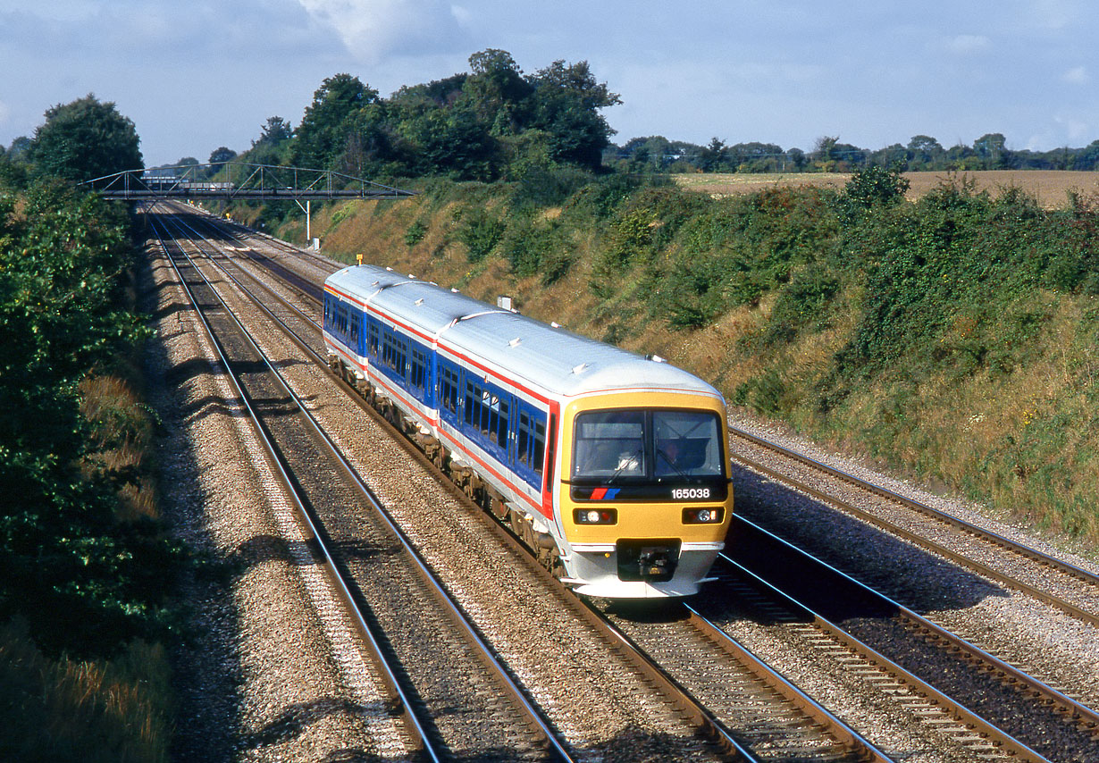 165038 Shottesbrooke 5 September 1992