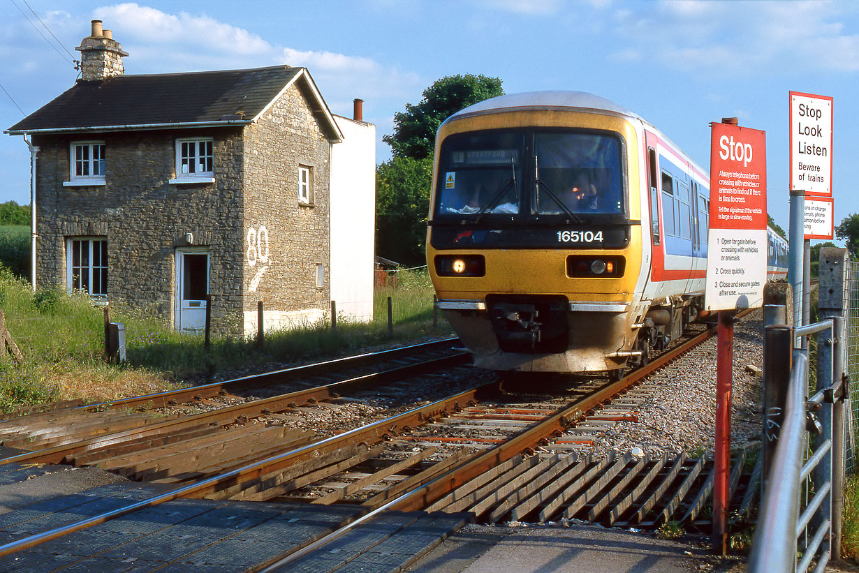 165104 Tackley 4 June 2001