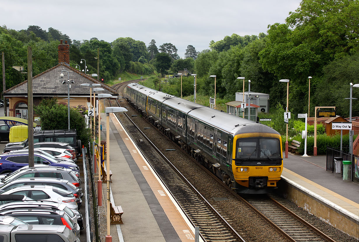 165112 & 165105 Charlbury 20 June 2018