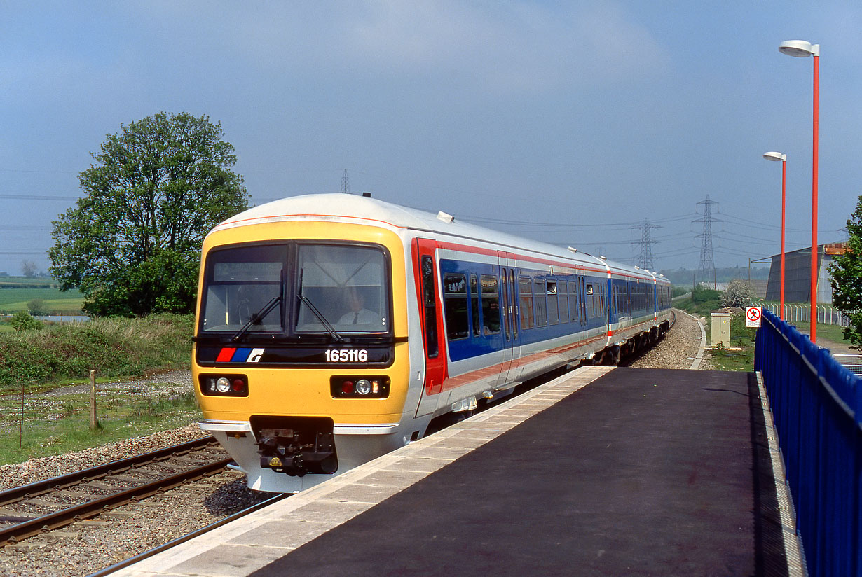 165116 Culham 28 April 1993