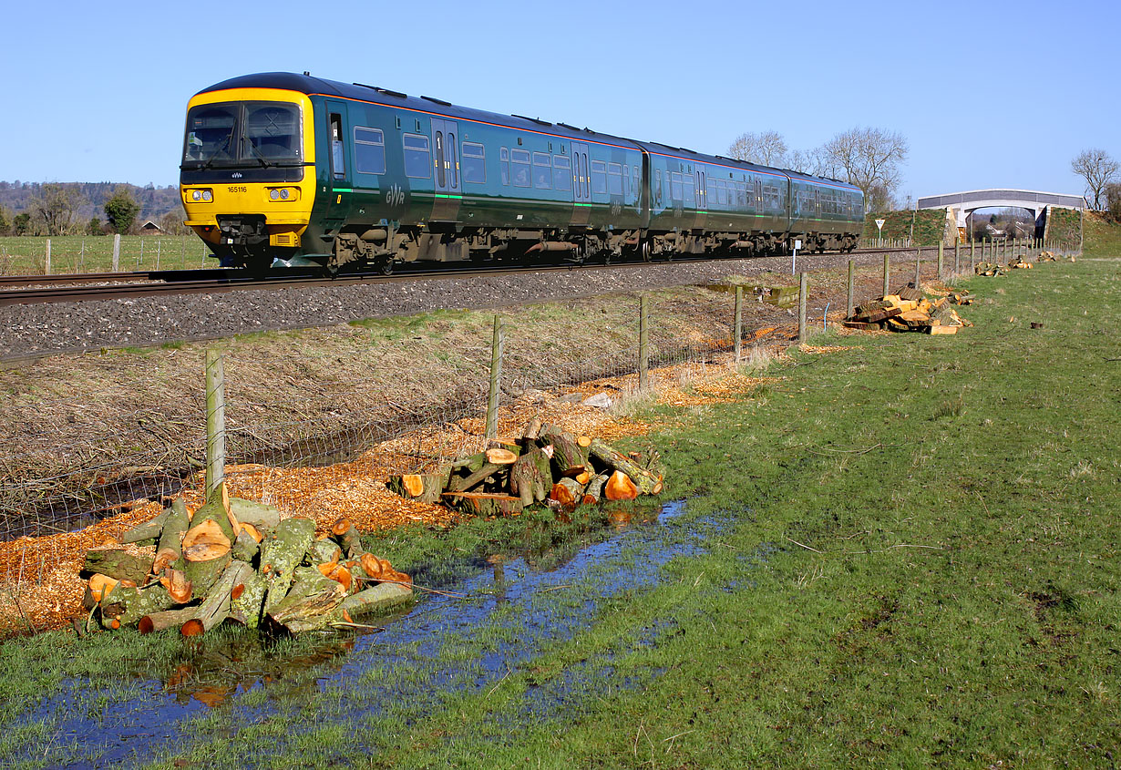 165116 Moreton-in-Marsh (Dunstall Bridge) 5 April 2018