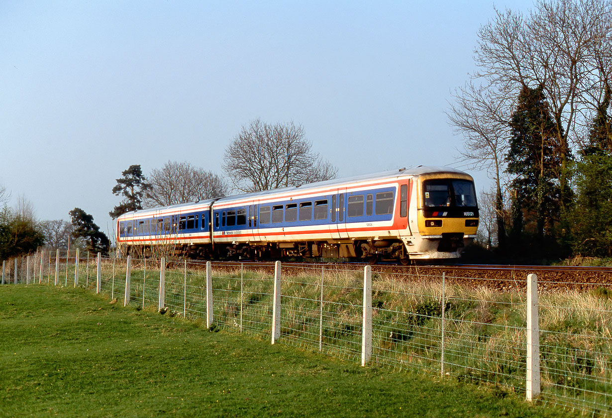 165121 Hampton Gay 5 April 2002