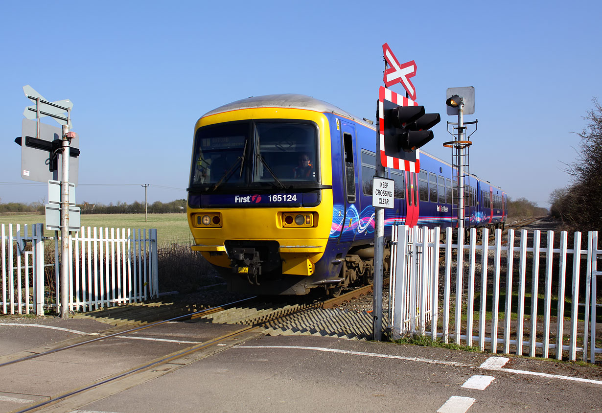 165124 Oddington 7 March 2011