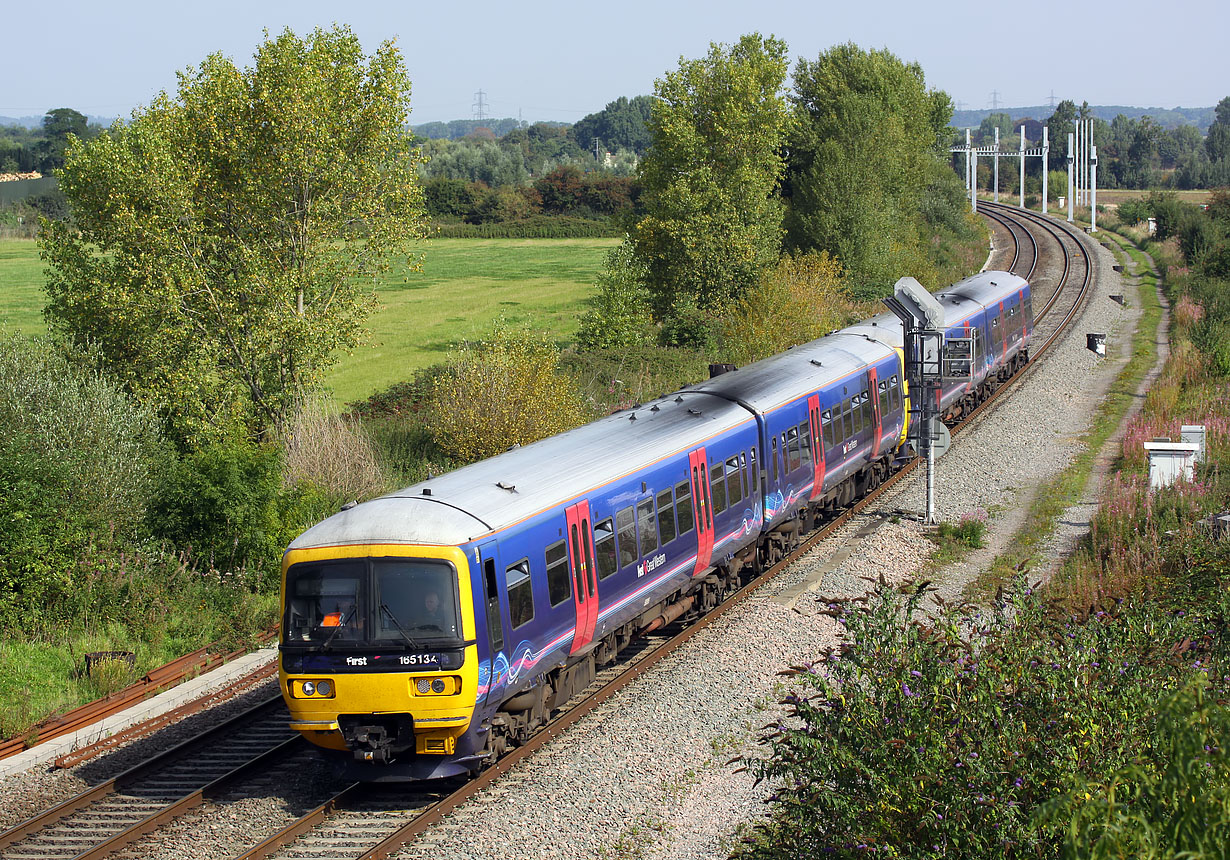 165134 & 165120 Didcot North Junction 28 August 2017