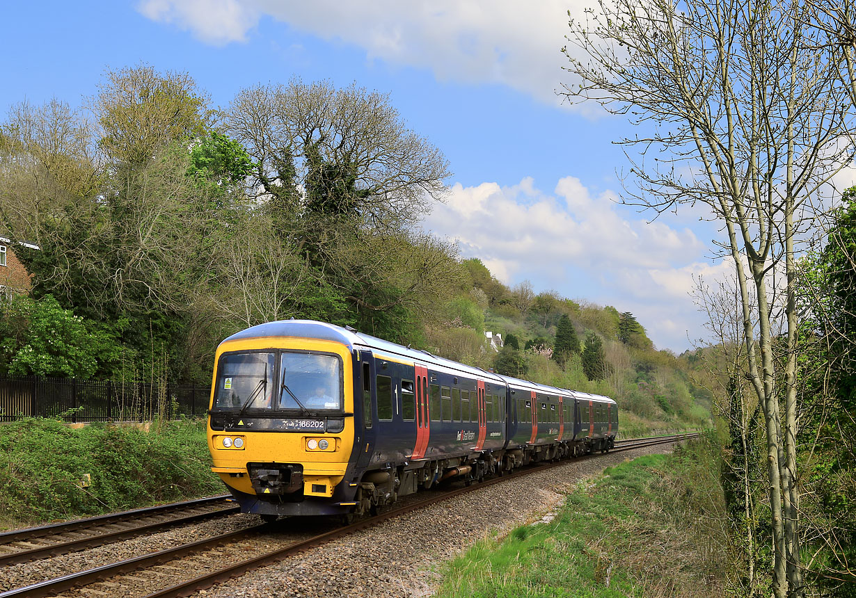 166202 Brimscombe 24 April 2022