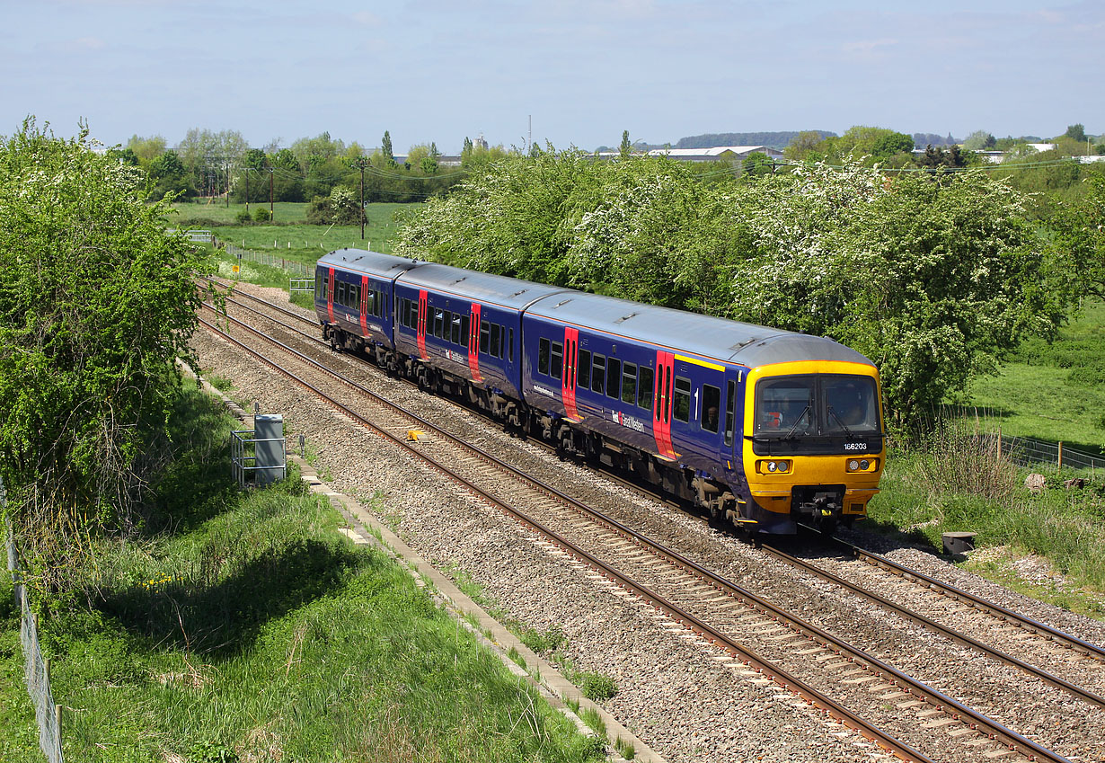 166203 Brimpton 14 May 2016