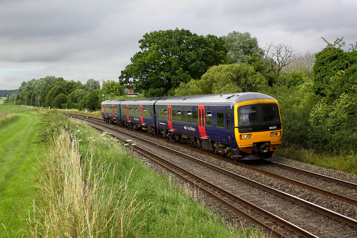 166203 Little Bedwyn 16 July 2016