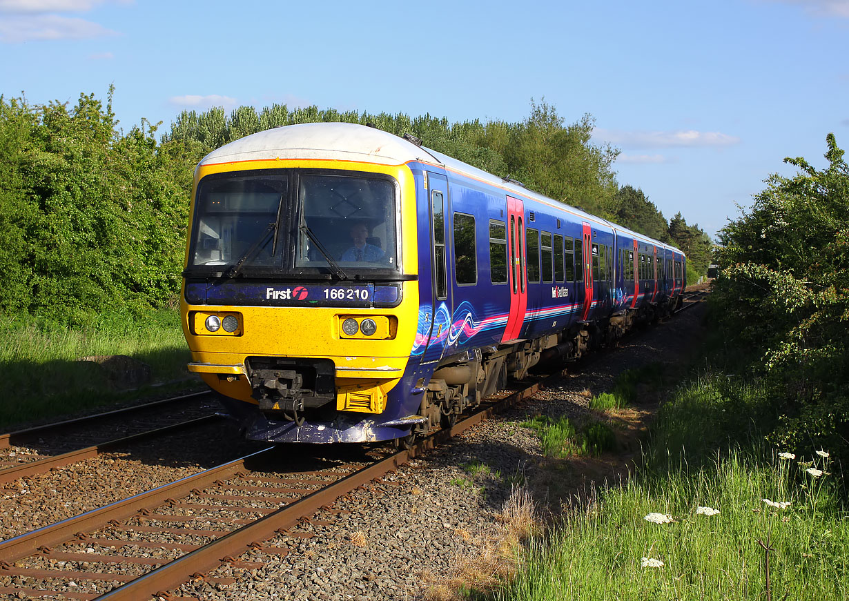 166210 Kingham 7 June 2015