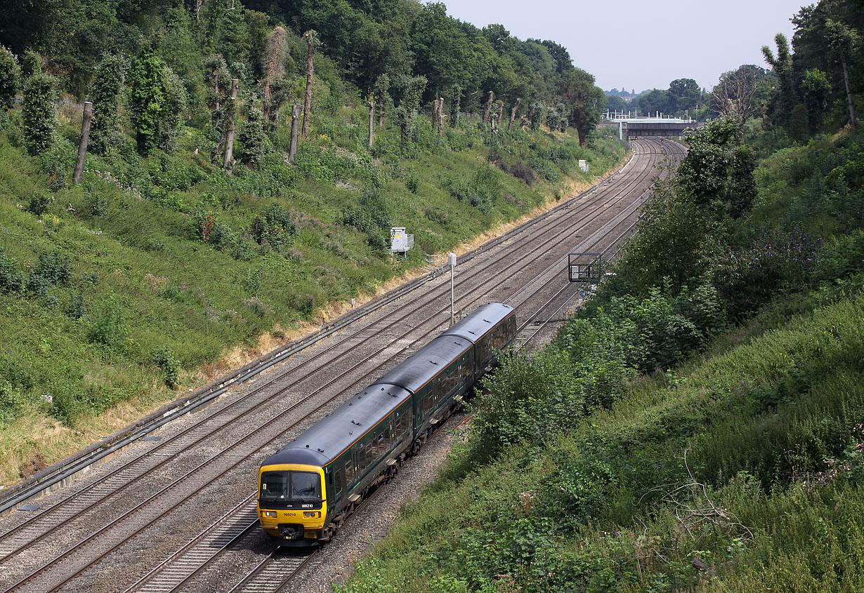 166210 Sonning 16 August 2016