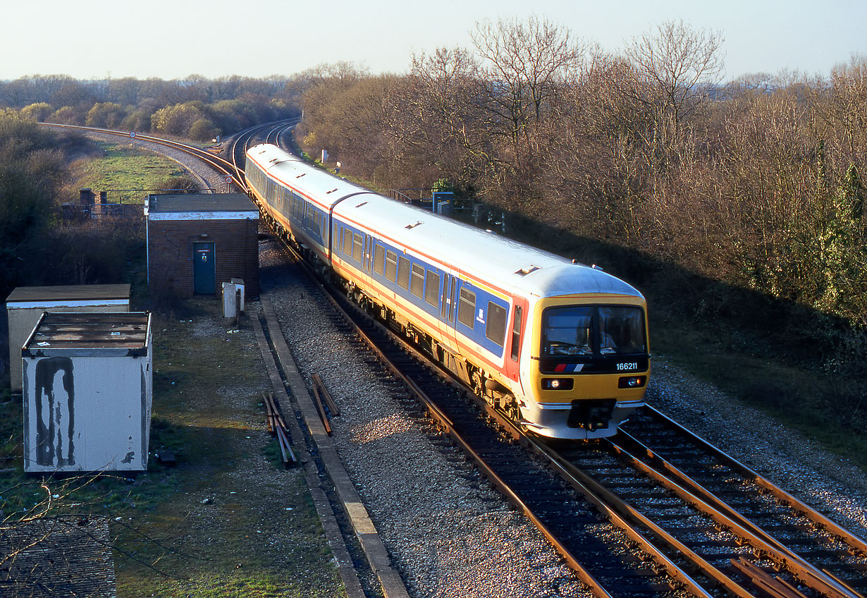 166211 Wolvercote Junction 13 April 1996