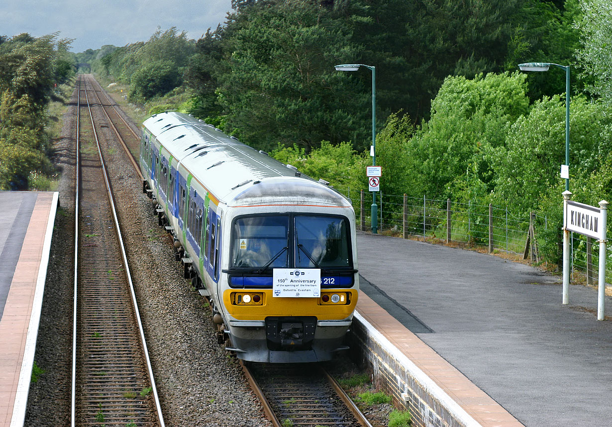 166212 Kingham 8 June 2003