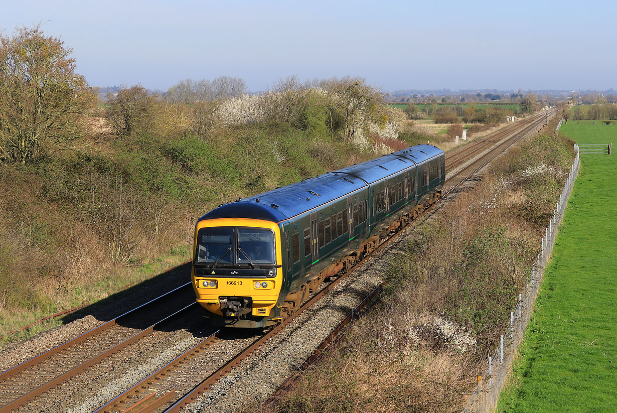 166213 Stoke Orchard 4 April 2023