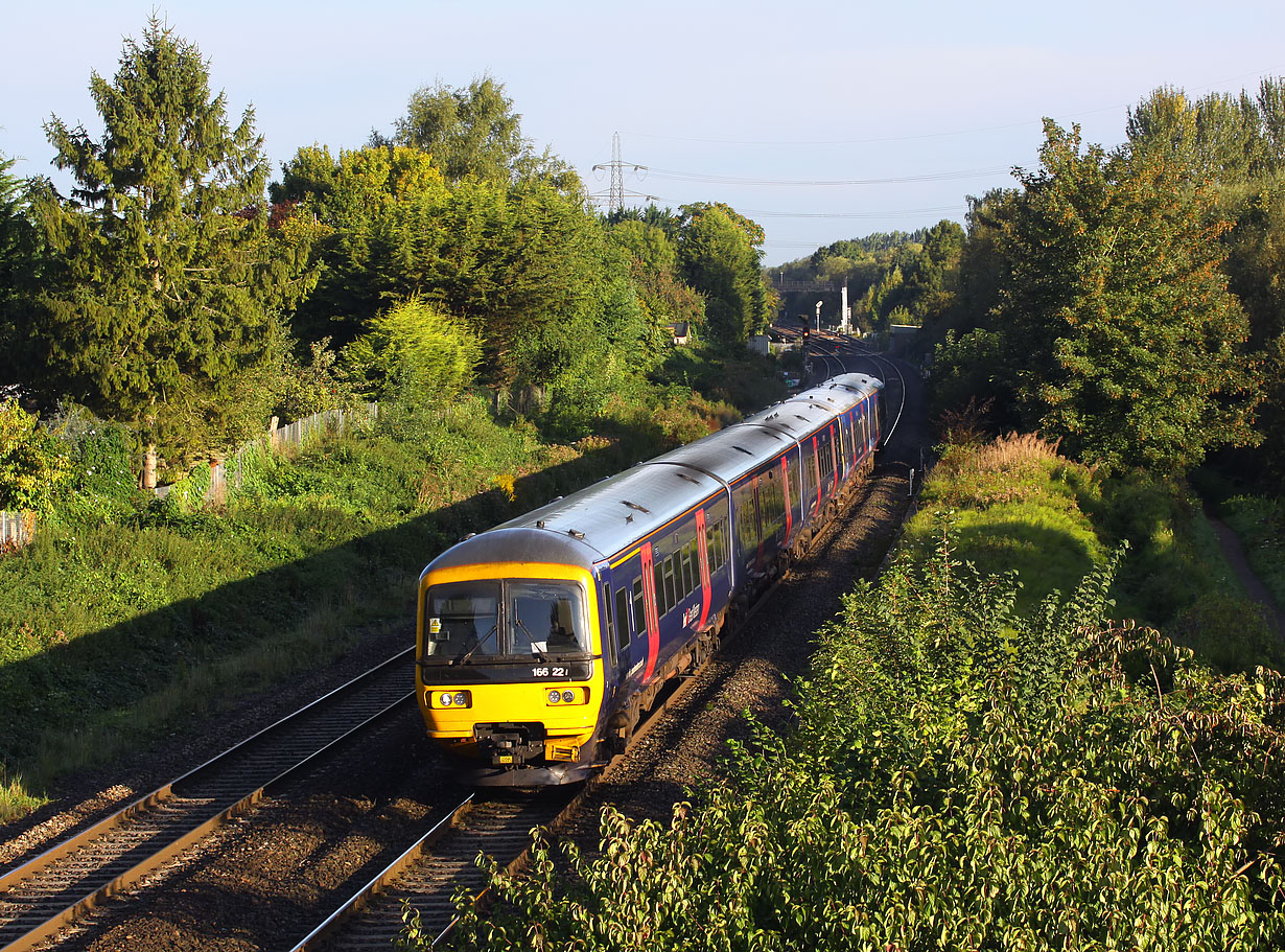 166221 & 165137 Kennington 9 September 2017