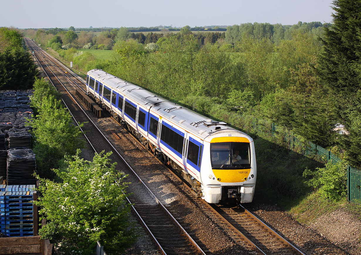 168106 Bletchingdon 23 April 2011