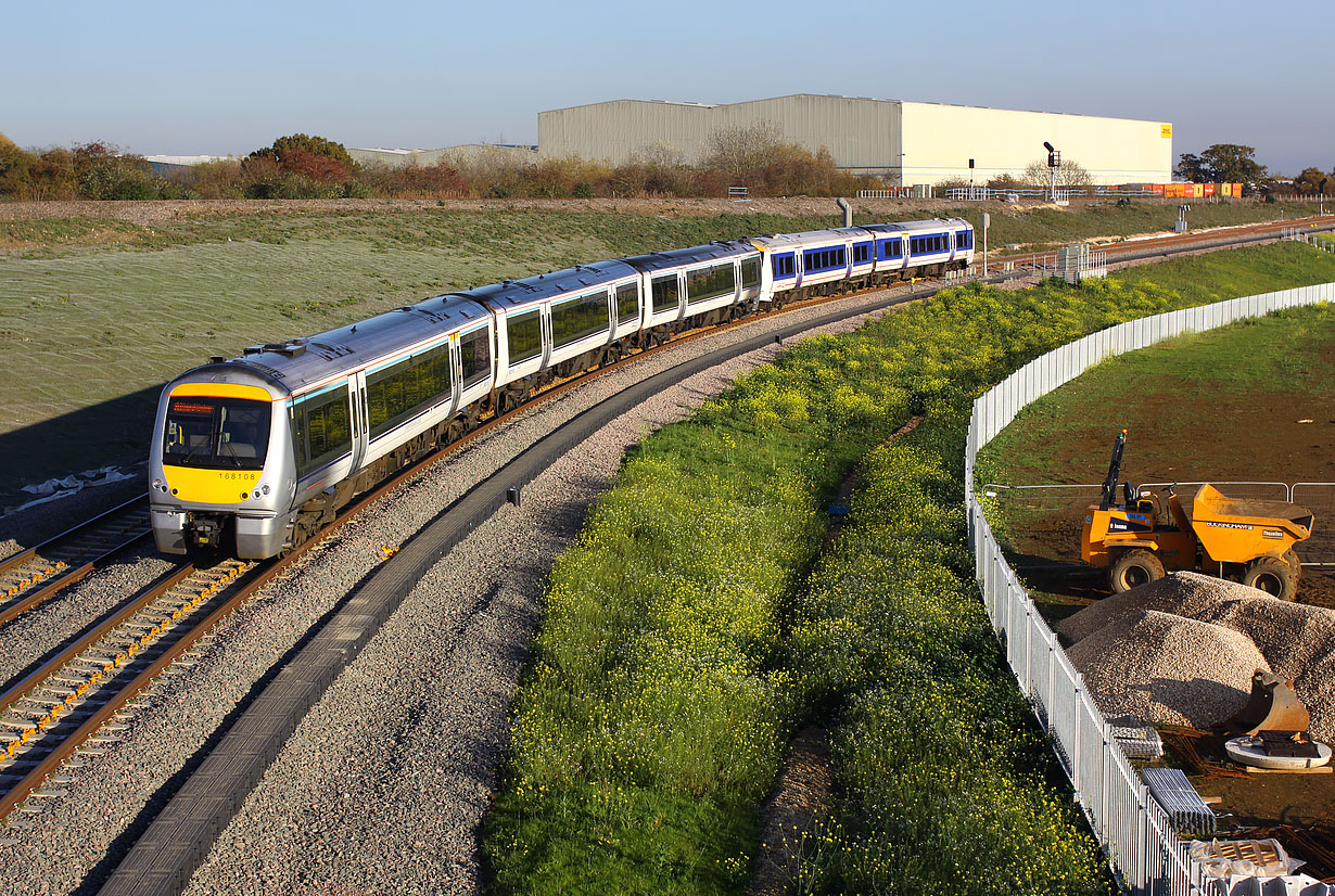 168108 & 172103 Bicester South Junction 1 November 2015