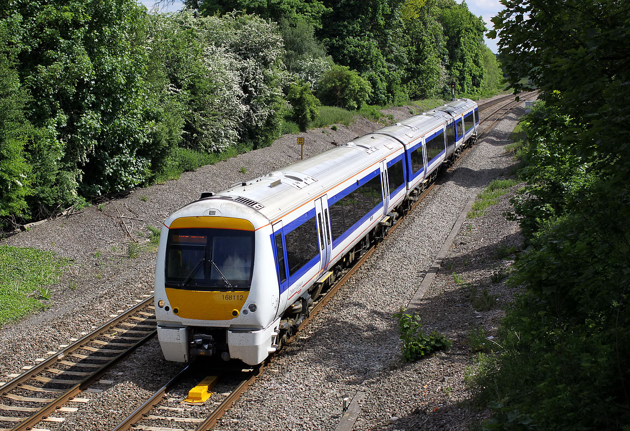 168112 Kings Sutton 28 May 2010