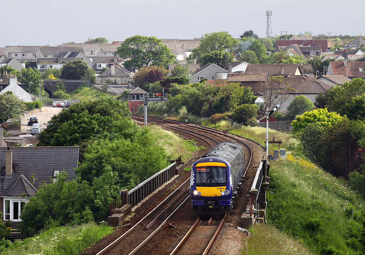 170454 Newtonhill 25 June 2013