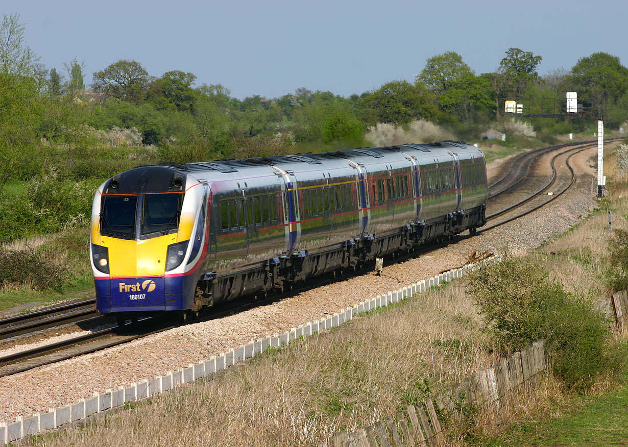 180107 Shrivenham (Ashbury Crossing) 19 April 2007