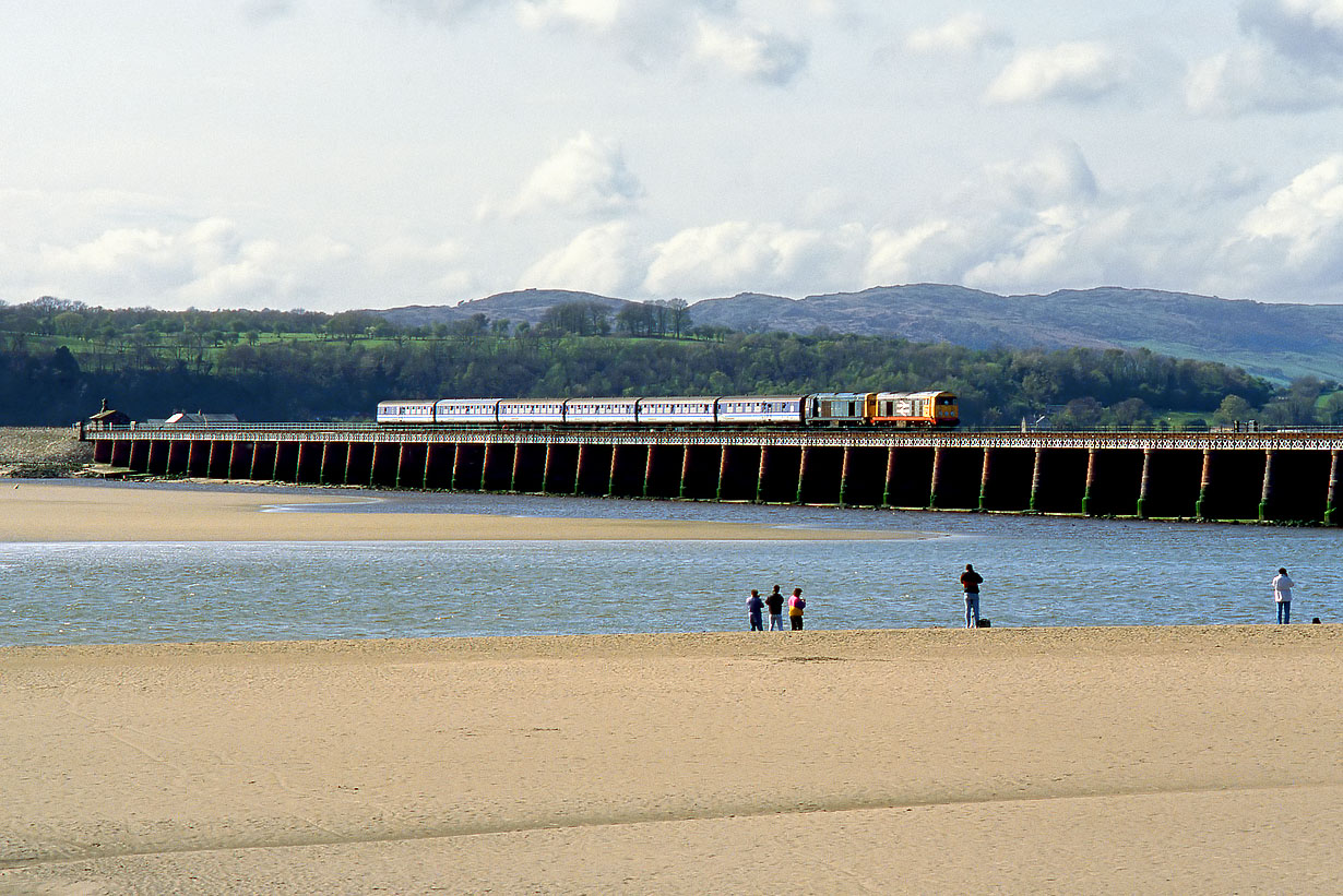 20059 & 20168 Arnside 25 April 1992