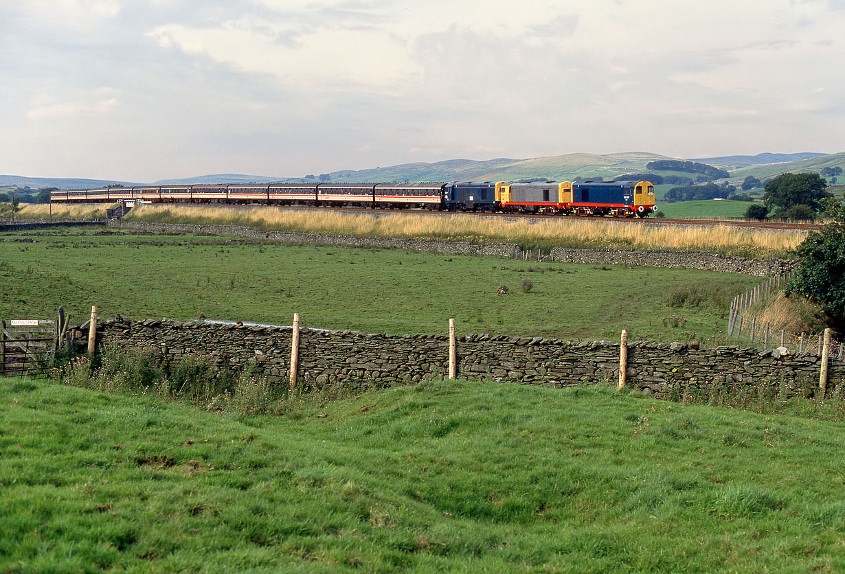 20087, 20132 & 20187 Helwith Bridge 14 August 1993