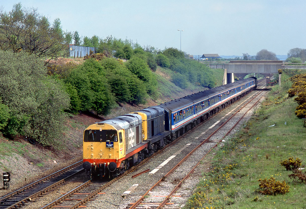 20090 & 20120 Madeley Junction 6 May 1991