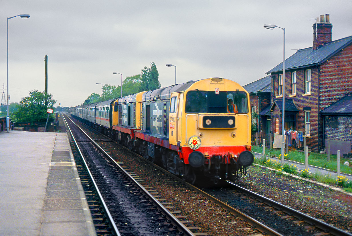 20132 & 20010 Micklefield 12 May 1990