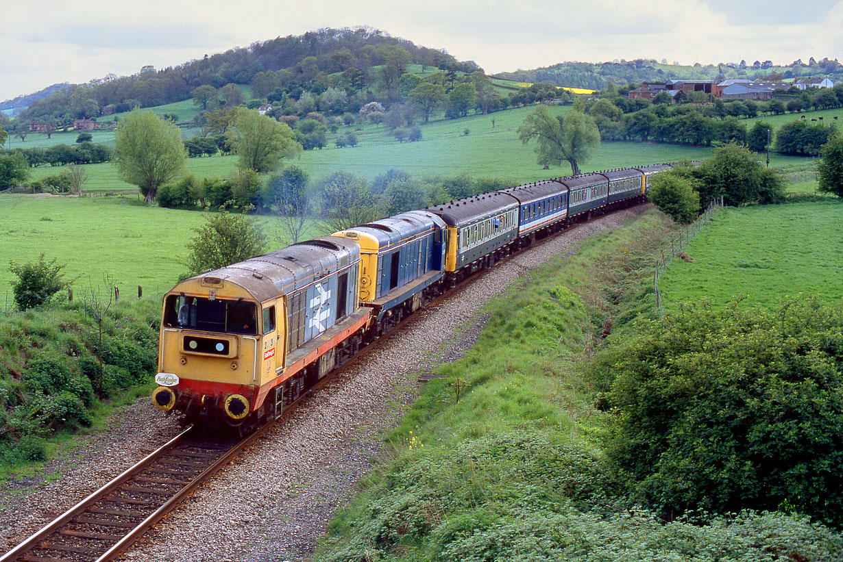 20138 & 20066 Ledbury (White House Farm) 2 May 1993