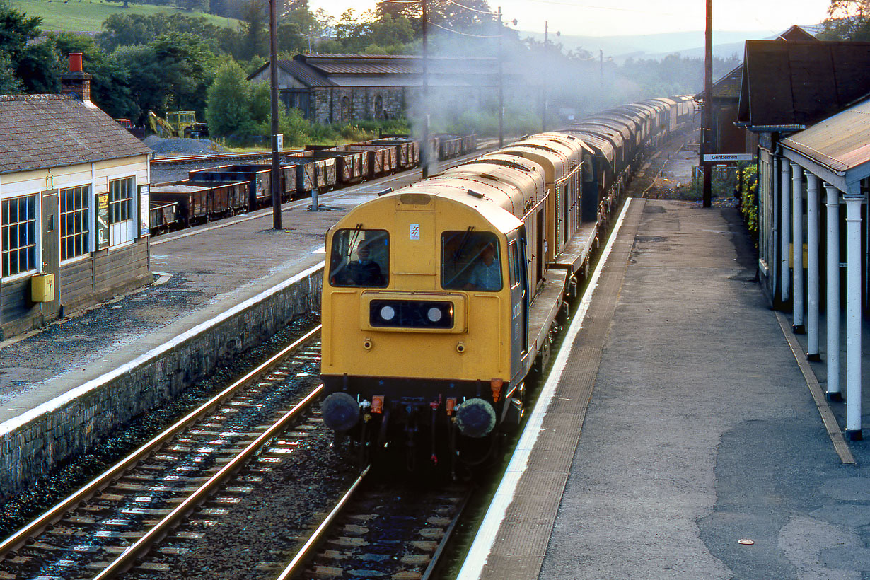 20228 & 20063 Blair Atholl 14 July 1983