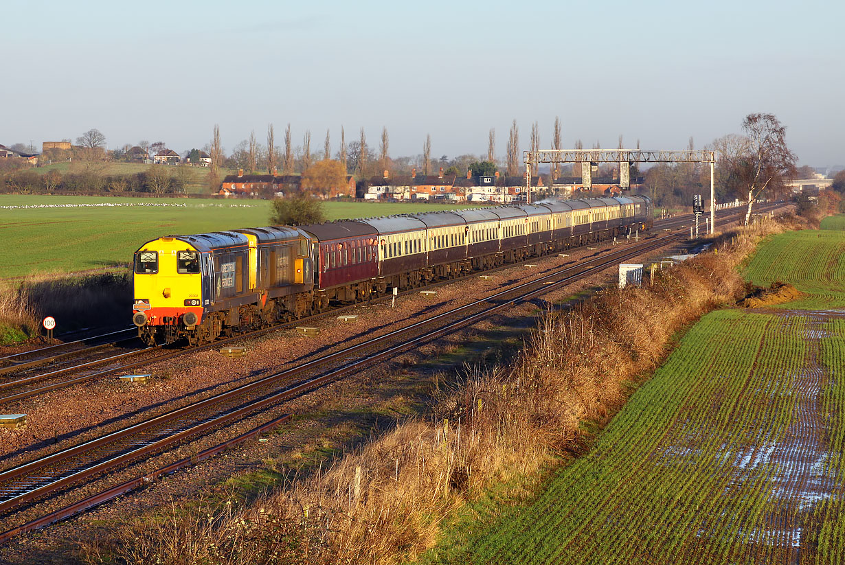 20302 & 20305 Harrowden Junction 11 January 2014